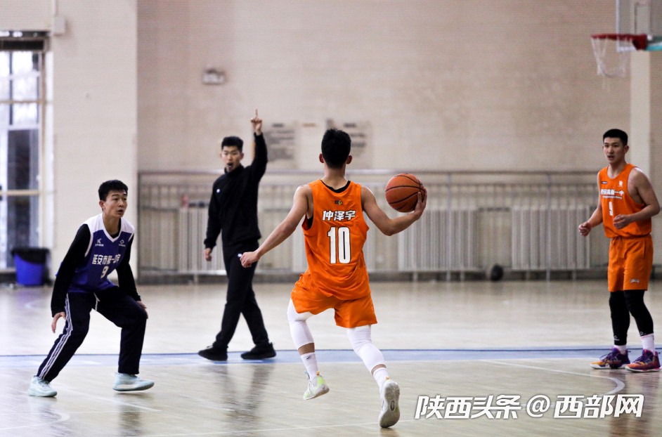 为什么选择智能球衣进行篮球训练_1