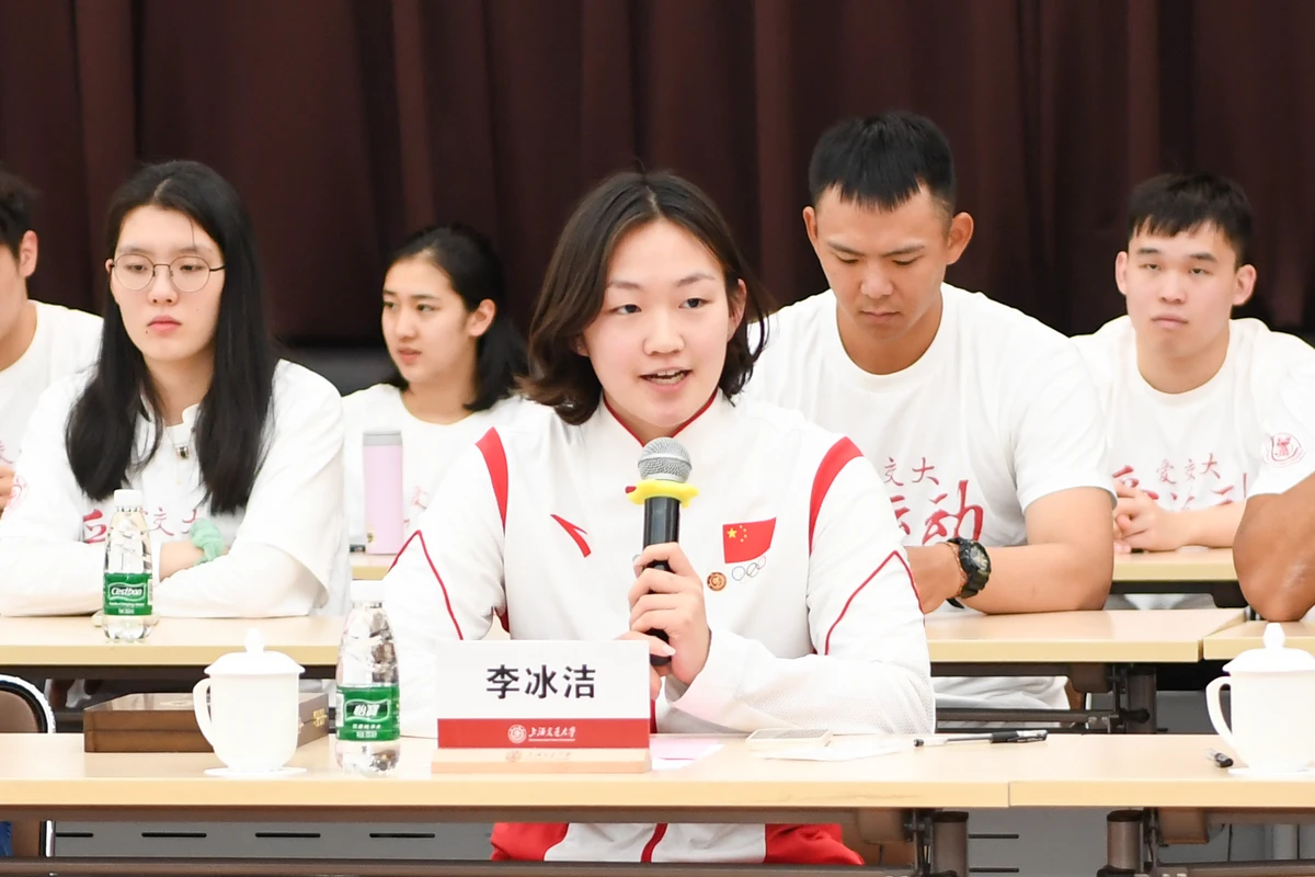 女性篮球运动员如何利用高科技优化训练_1